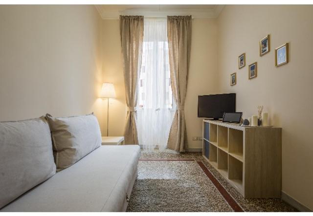 Emi House Re Di Roma , Intero Appartamento - 80 Mq Екстериор снимка
