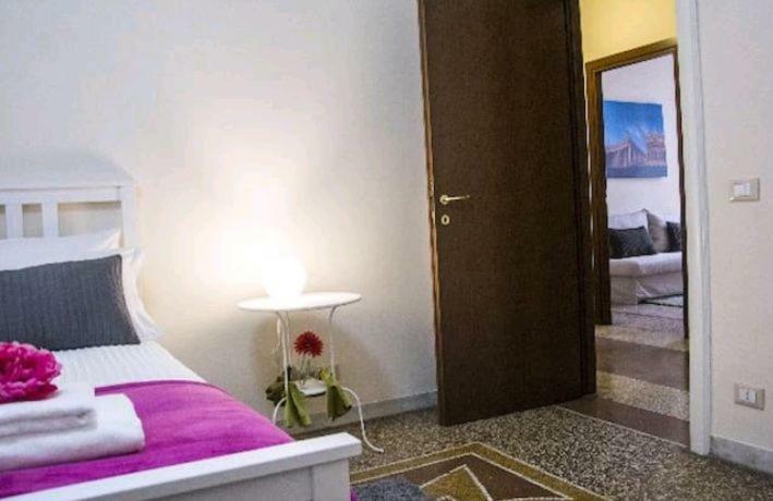 Emi House Re Di Roma , Intero Appartamento - 80 Mq Екстериор снимка