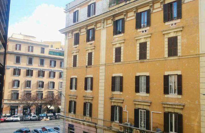 Emi House Re Di Roma , Intero Appartamento - 80 Mq Екстериор снимка